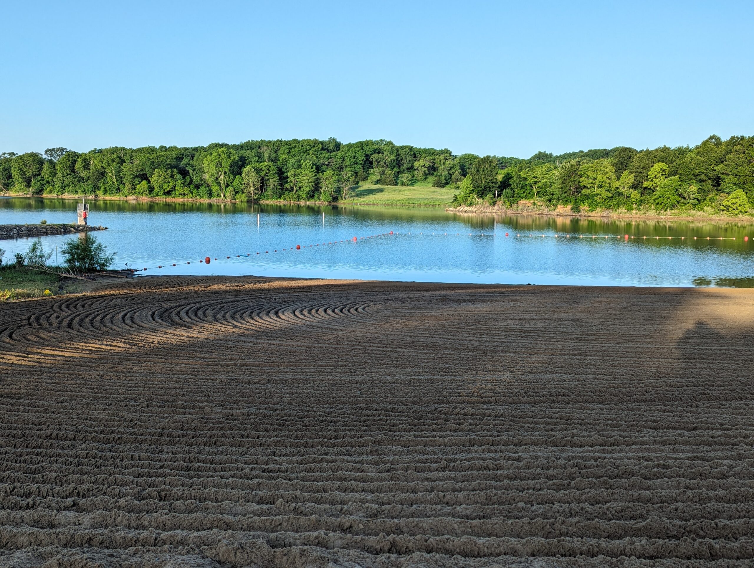 Sunny day at Smithville Lake in Smithville, Missouri